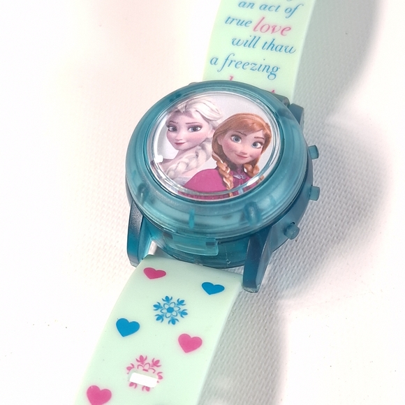 Accutime Kids Disney Frozen Digital LCD Quartz Wrist Watch, New Battery - Picture 6 of 9